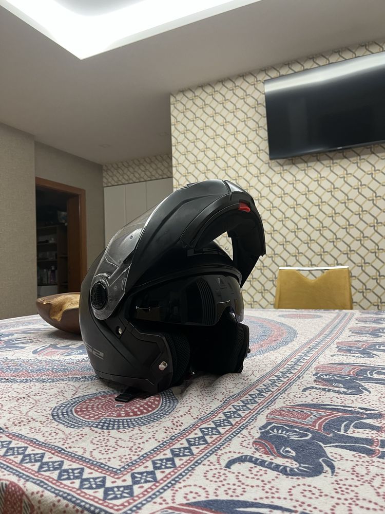Capacete LS2 Strobe