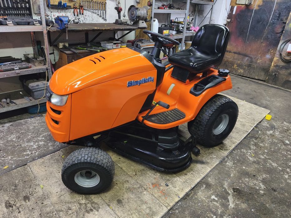 Kosiarka traktorek Simplicity Briggs 18hp V2 2010r