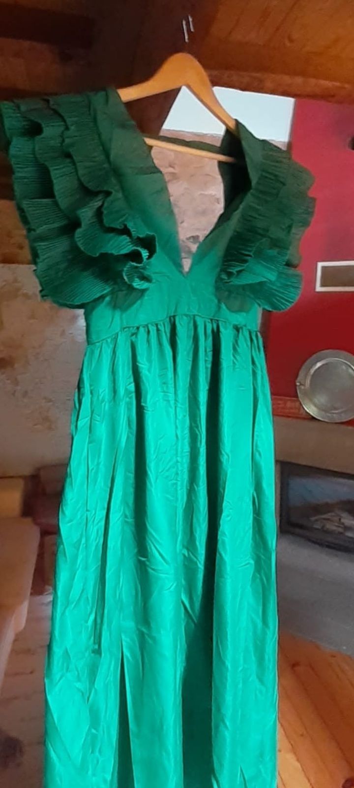 Vestido verde decote em V