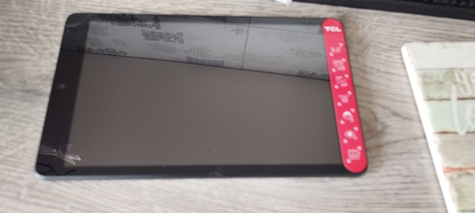 Планшет TCL(алкатель) TAB8L (9032).
