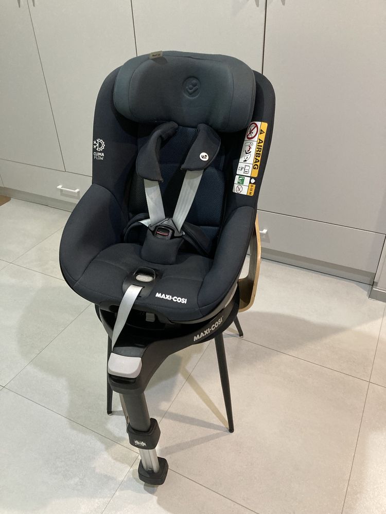 Fotelik obrotowy Maxi Cosi Pearl 360 z baza 360