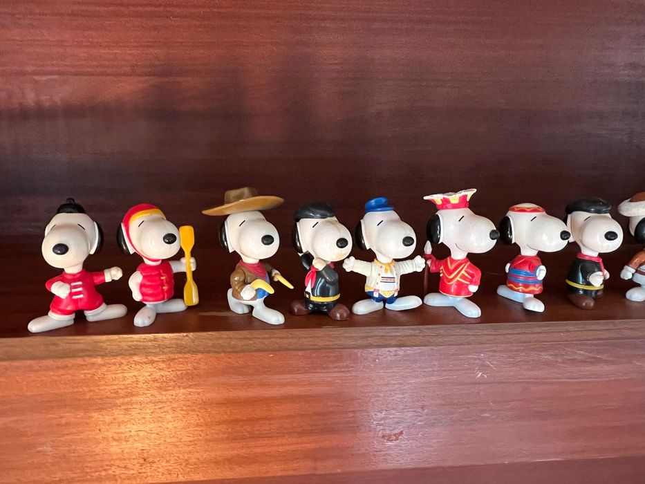 Coleção de 15 figuras Snoopy