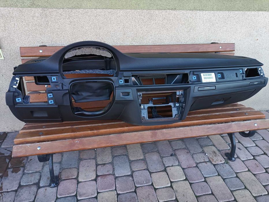 BMW E90 E91 E92 E93 deska konsola kokpit
