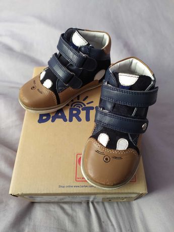 Używane buty dziecięce Bartek