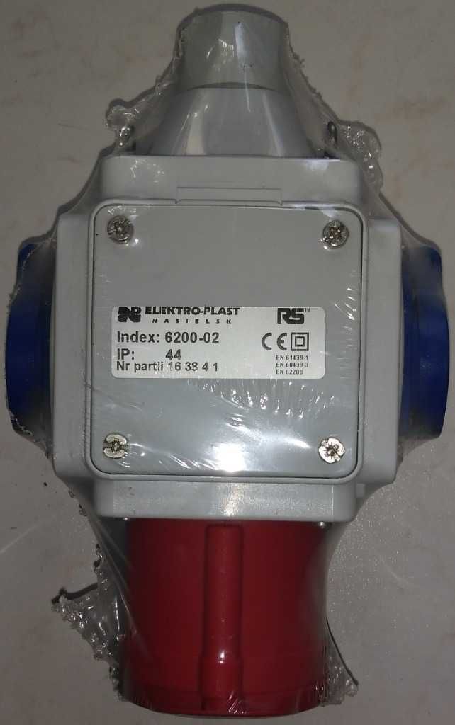 Rozdzielnica siłowa RS-W 3x2P+Z, 3P+N+Z 32A