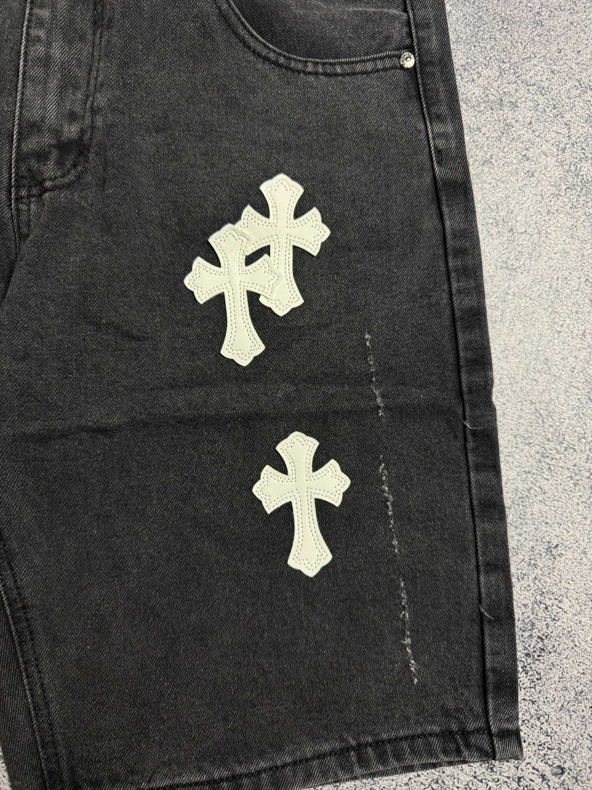 БЕЗ ПЕРЕДОПЛАТ! Шорти Chrome Hearts drip drill