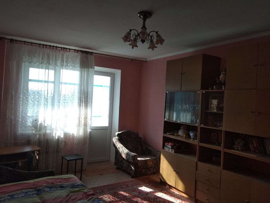 Аренда! Двухкомнатная Левый