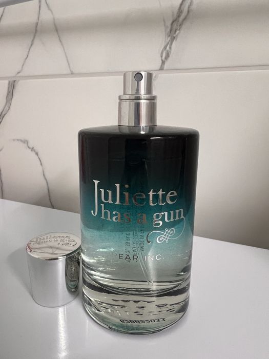 Розпив Juliette has a gun Pear inc.