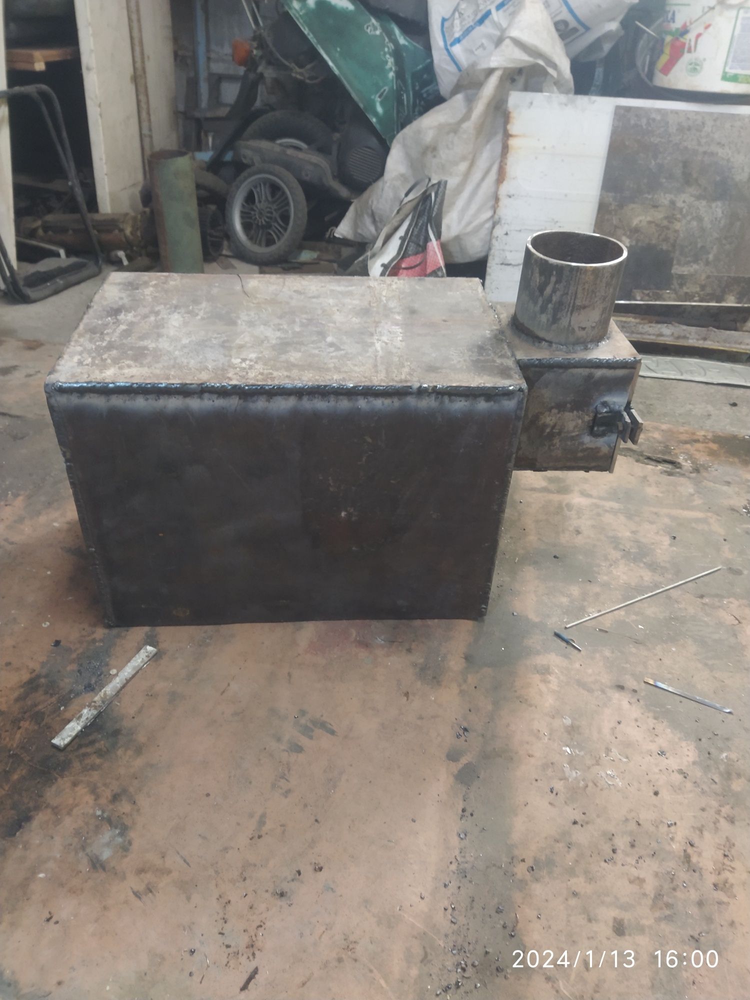 Печка буржуйка 0.5 см.