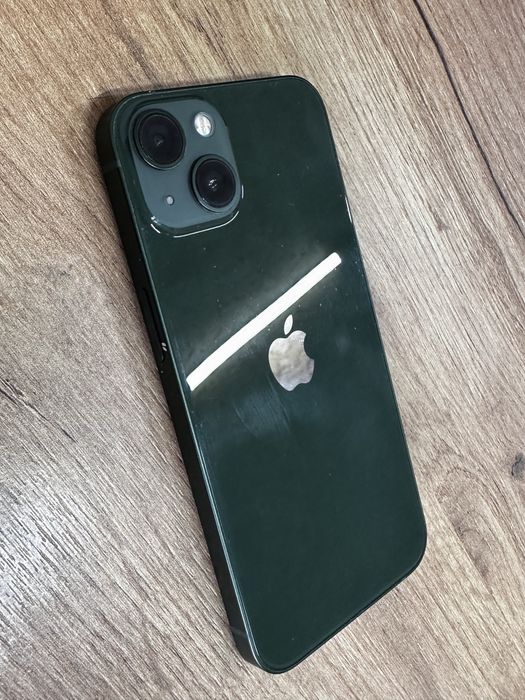 Айфон 13 128 гб в гарному стані