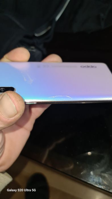 Smartfon oppo reno3