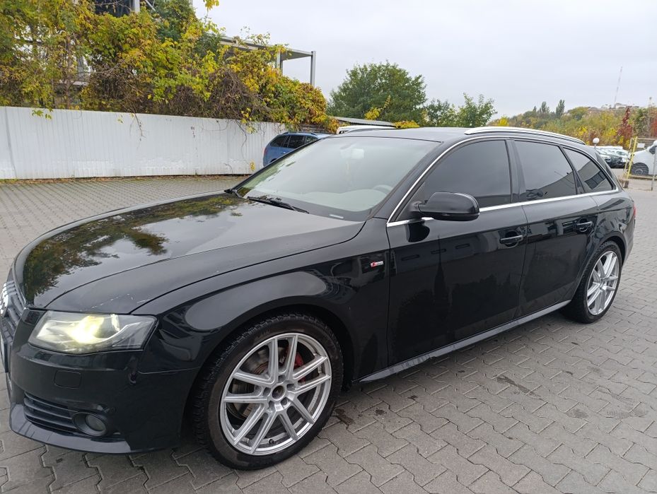 Автомобіль Ауді А4