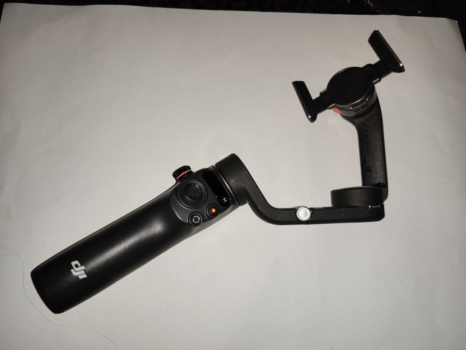 Gimbal DJI Osmo Mobile 6 czarny oe200