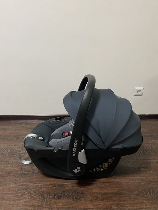 Автокрісло Maxi-Cosi Pebble 360 від 0 до 15 місяців (40-83 см)