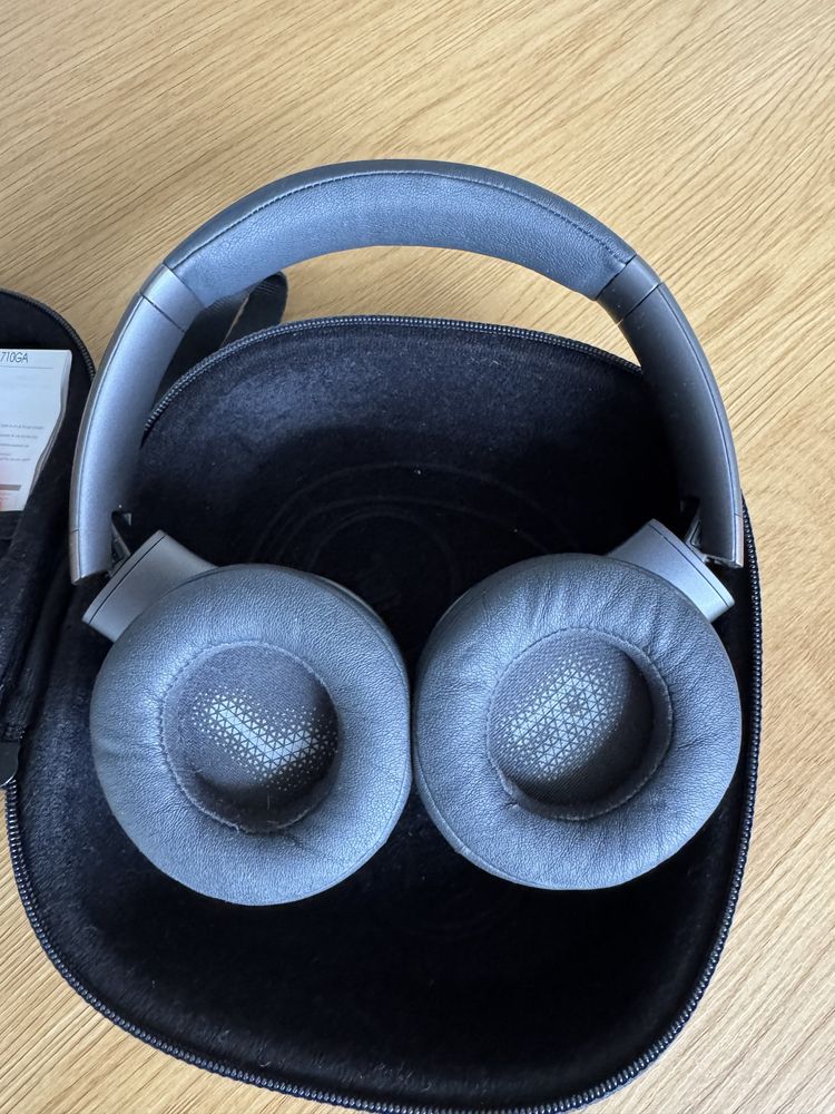 Навушники JBL Everest 310 gun metal