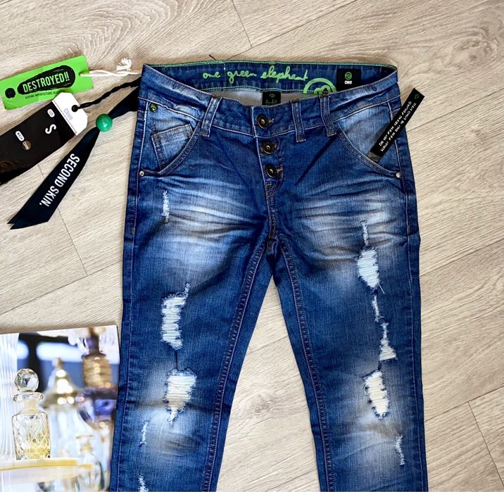 Джинсы из Германии One Green Elephant