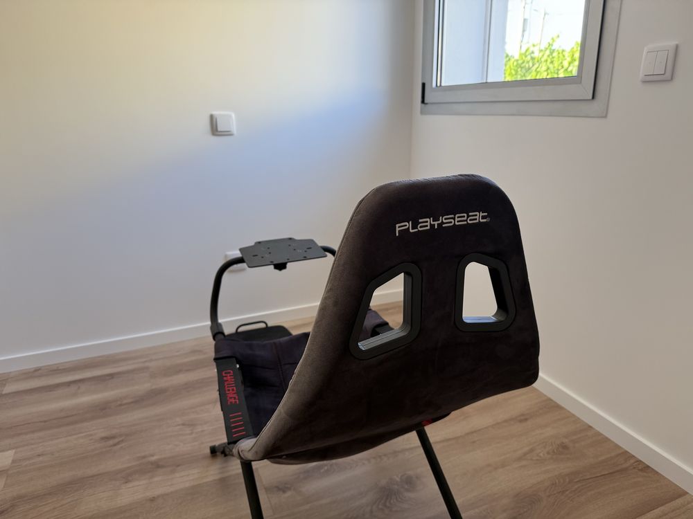 Cadeira Simulador Playseat Challenge