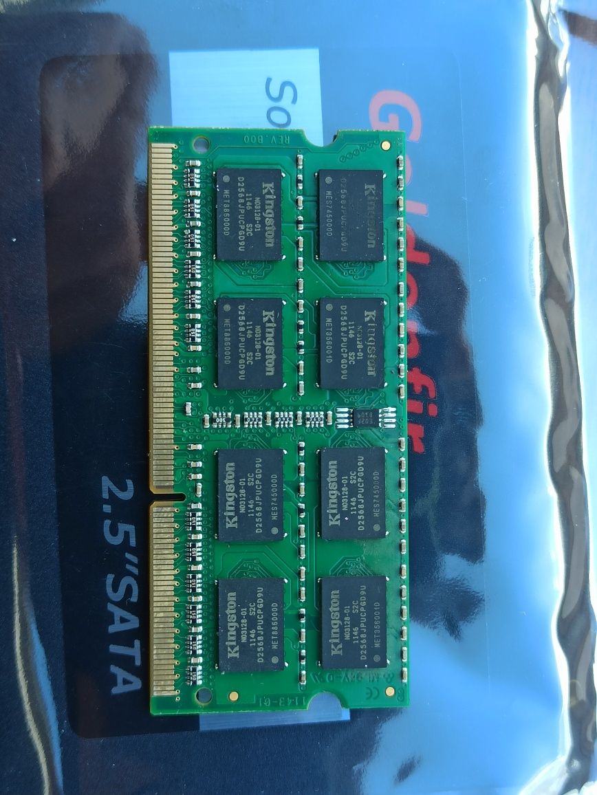 DDR3 4Gb 1600Mhz 1.35v. Kingston ОЗУ Пам'ять ноутбук