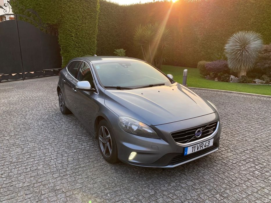 Volvo V40