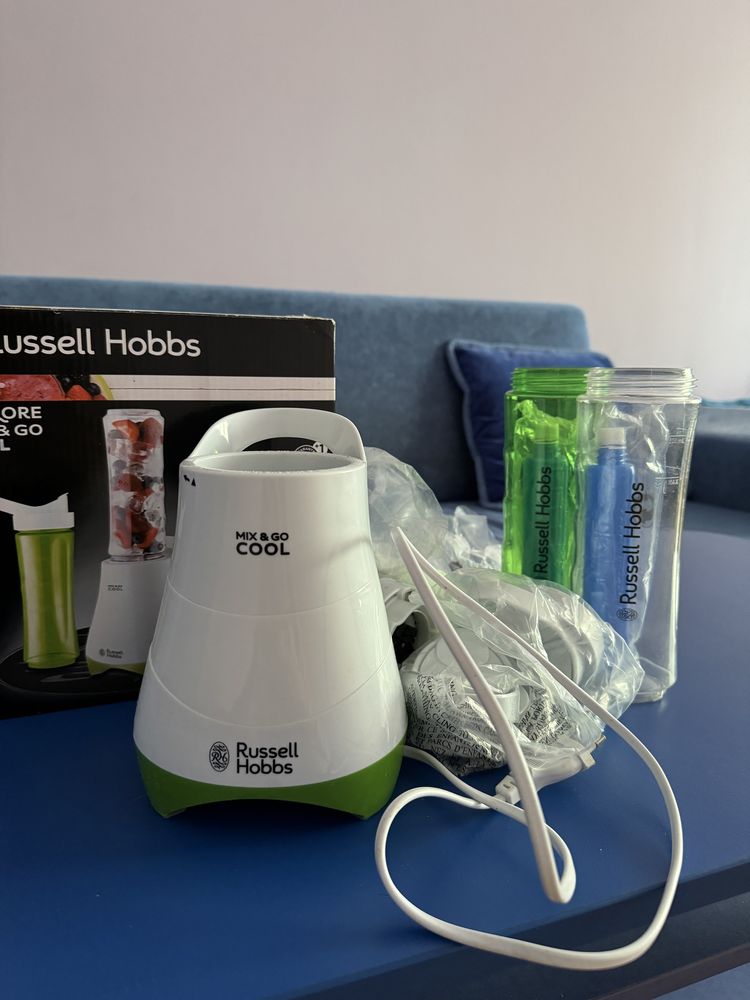 Фітнес блендер Russel Hobbs