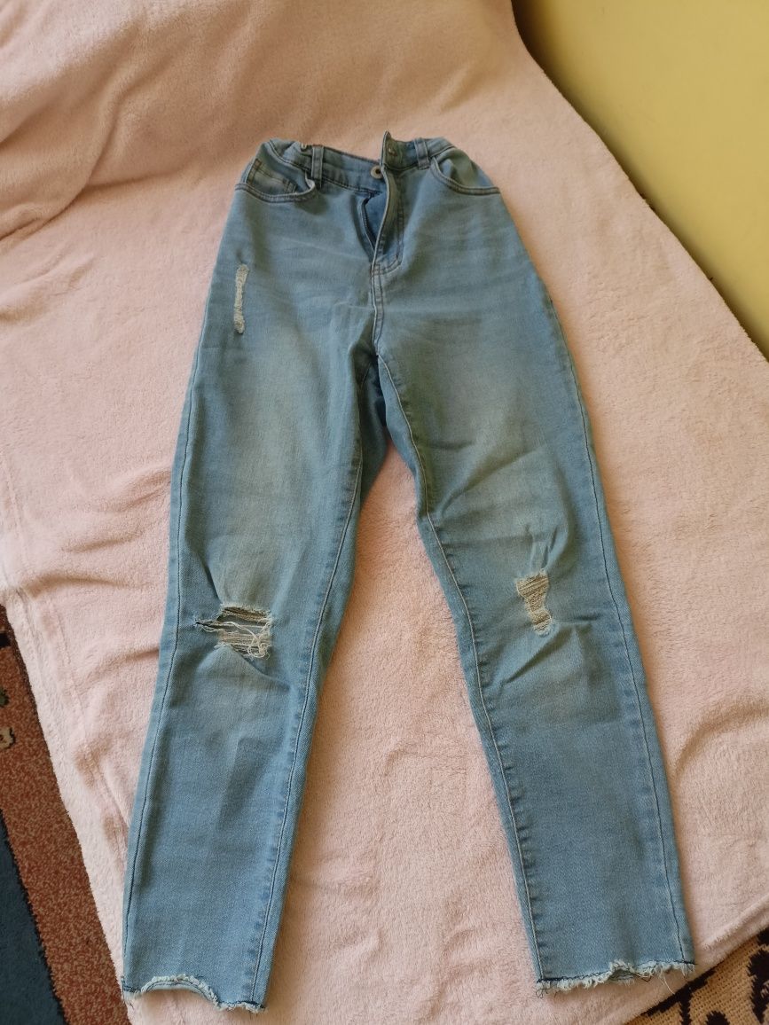 Spodnie jeansowe dziewczęce 146 z 5.10.15
