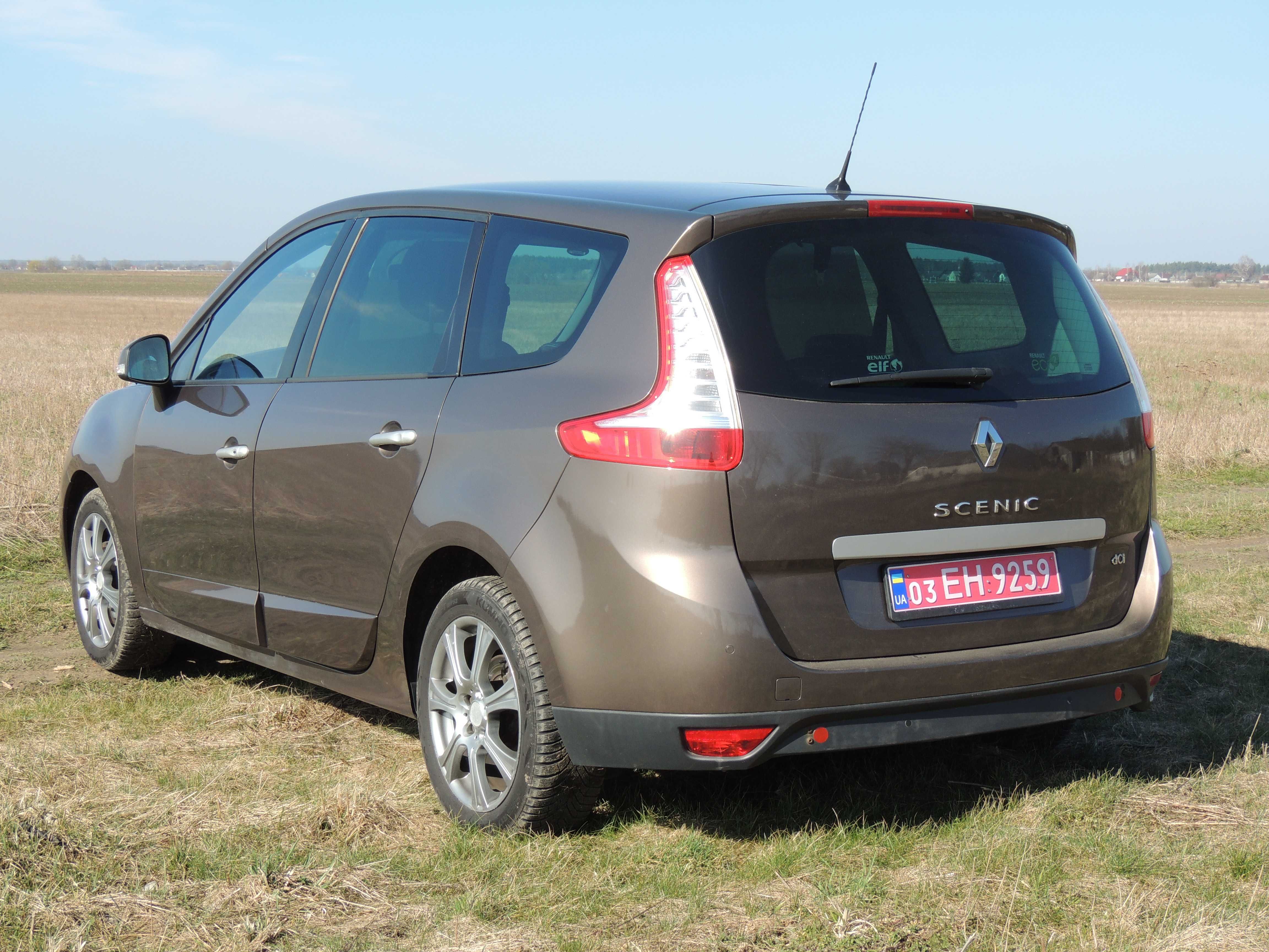 Продам Renault Scenic 2011 1.5 автомат