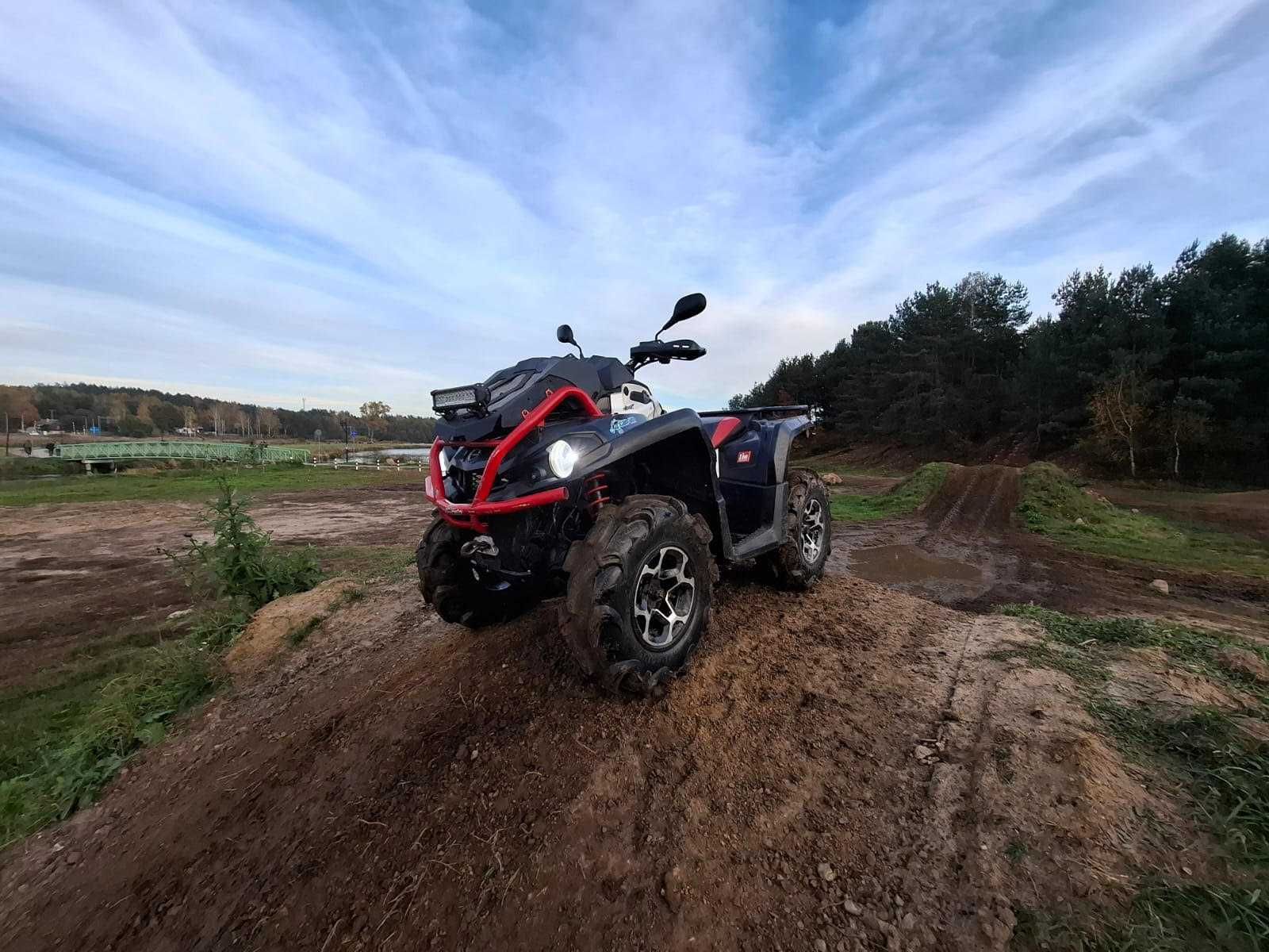 Can-Am Outlander 570  XMR