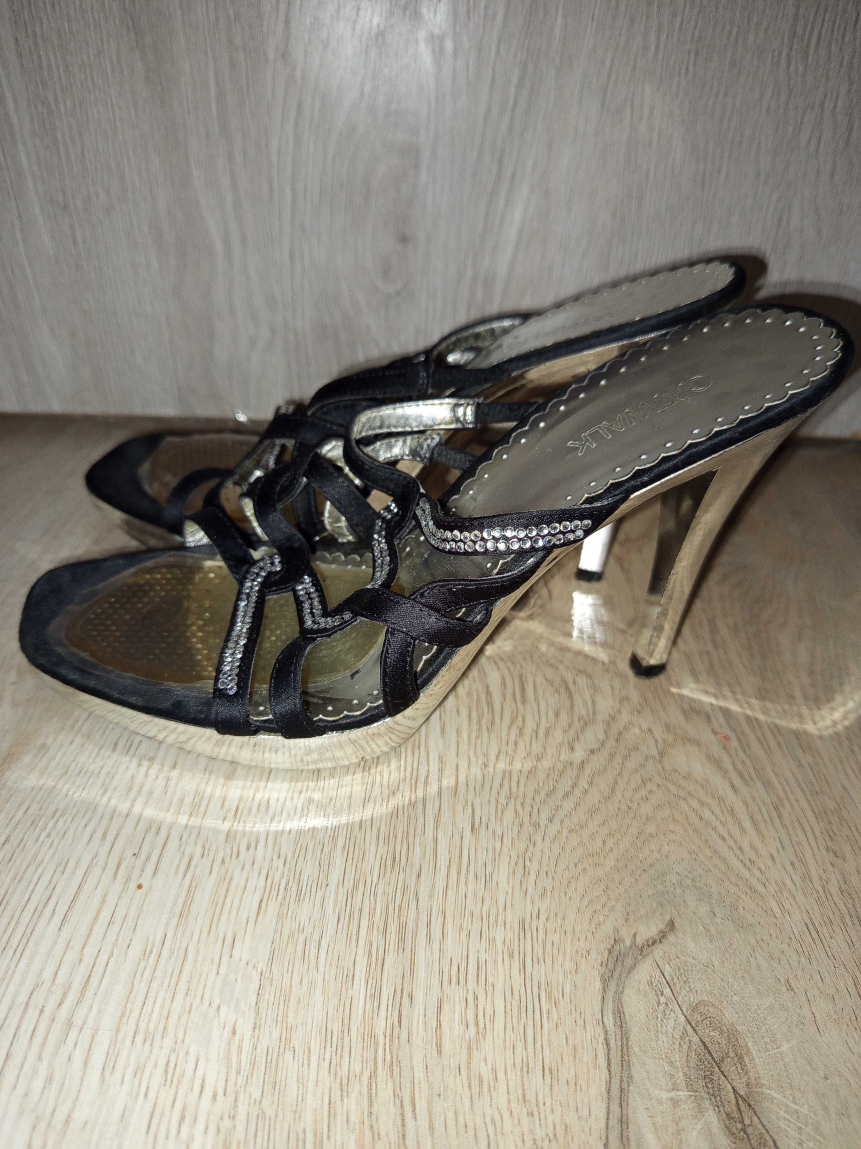 Buty szpilki klapki czarne srebrne r. 37