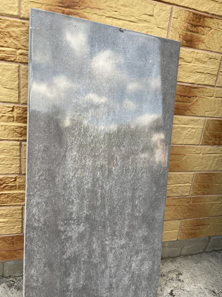Продам плитку 60*30