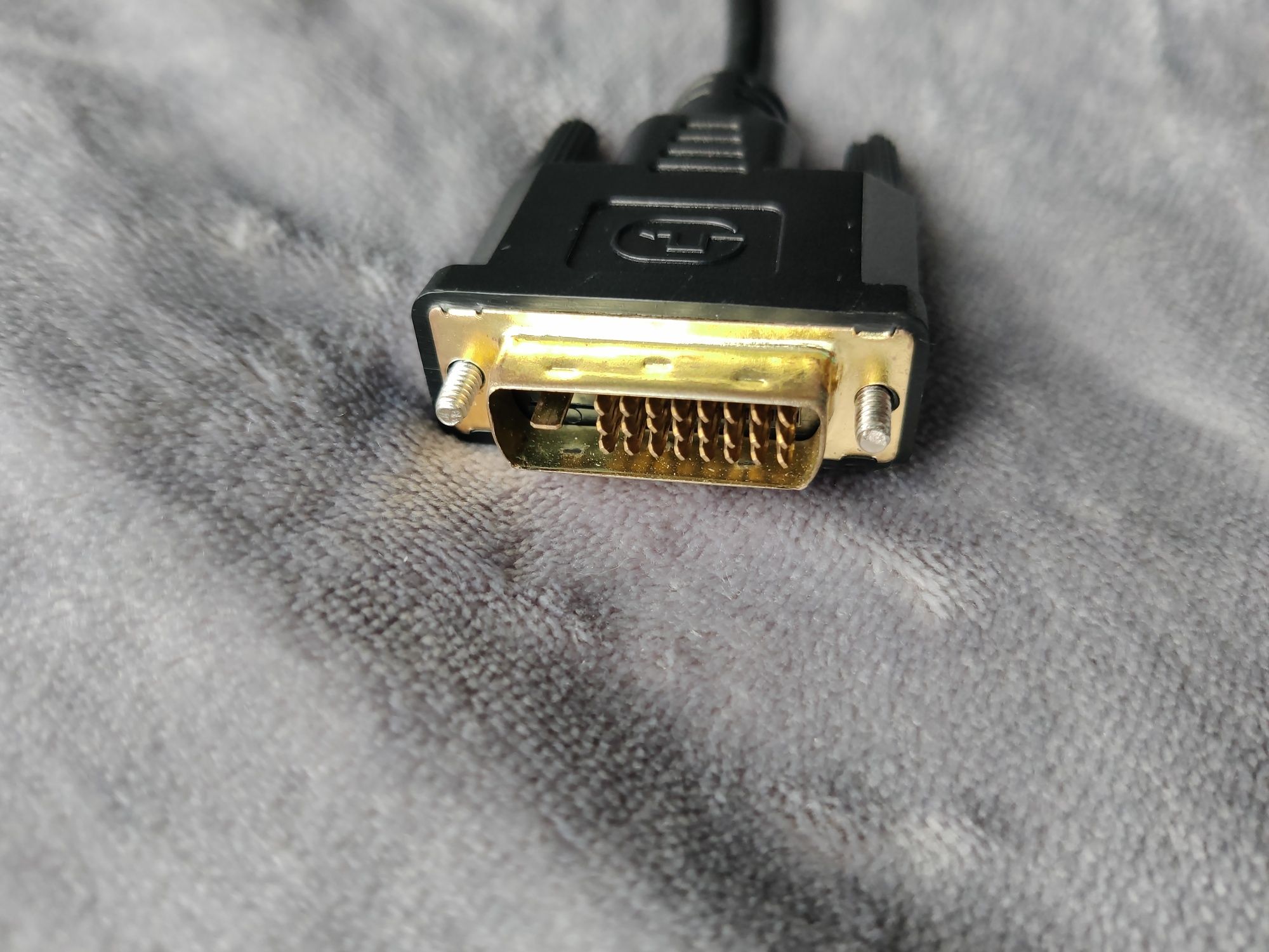 Переходник CableHQ DVI to VGA,длина 10 см