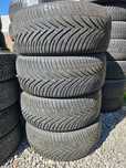 KLEBER 235/45R18 98V KRISALP HP3 (4szt.) (4x5,0) (4x2820) Z500