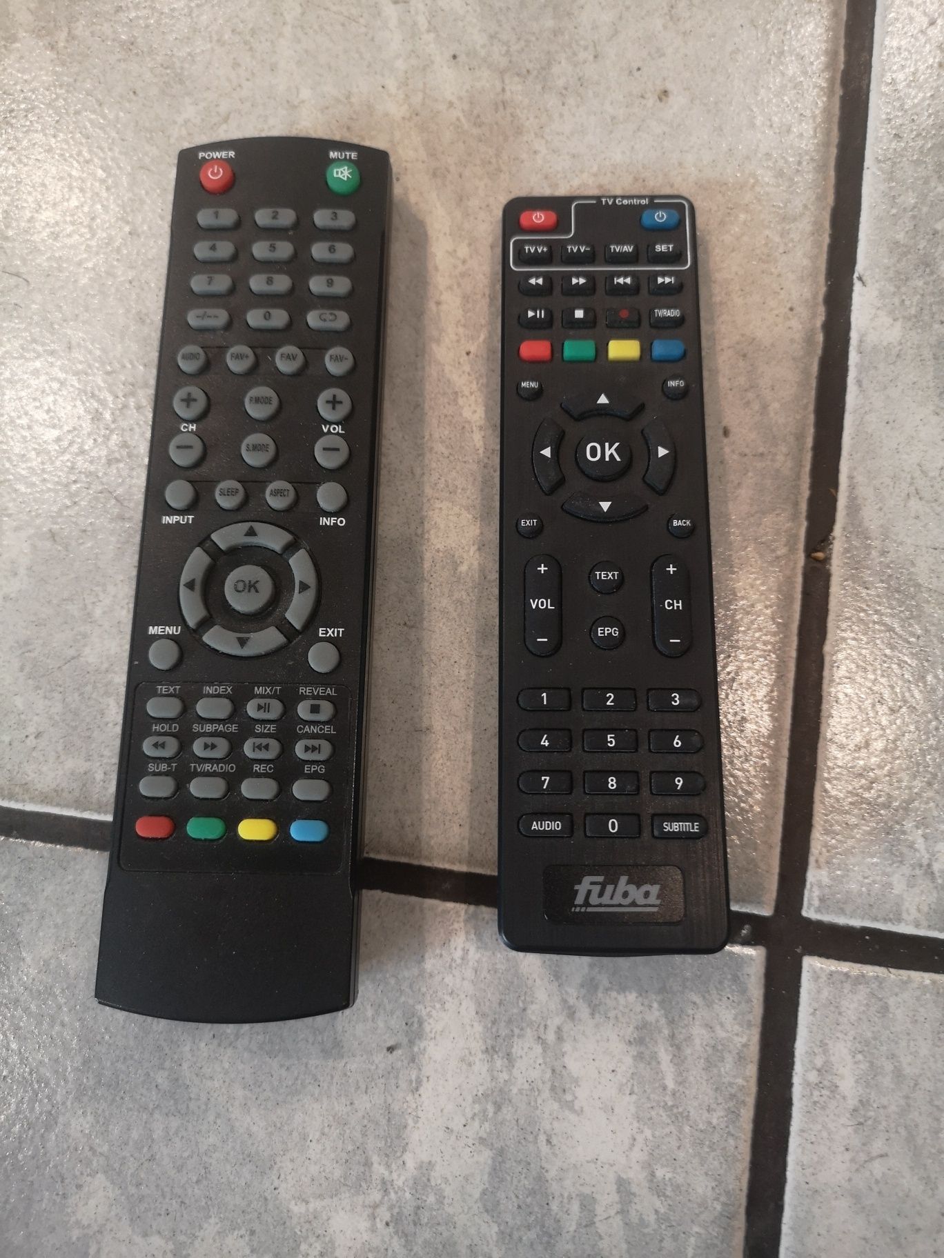 Telewizor 32 całe Univision