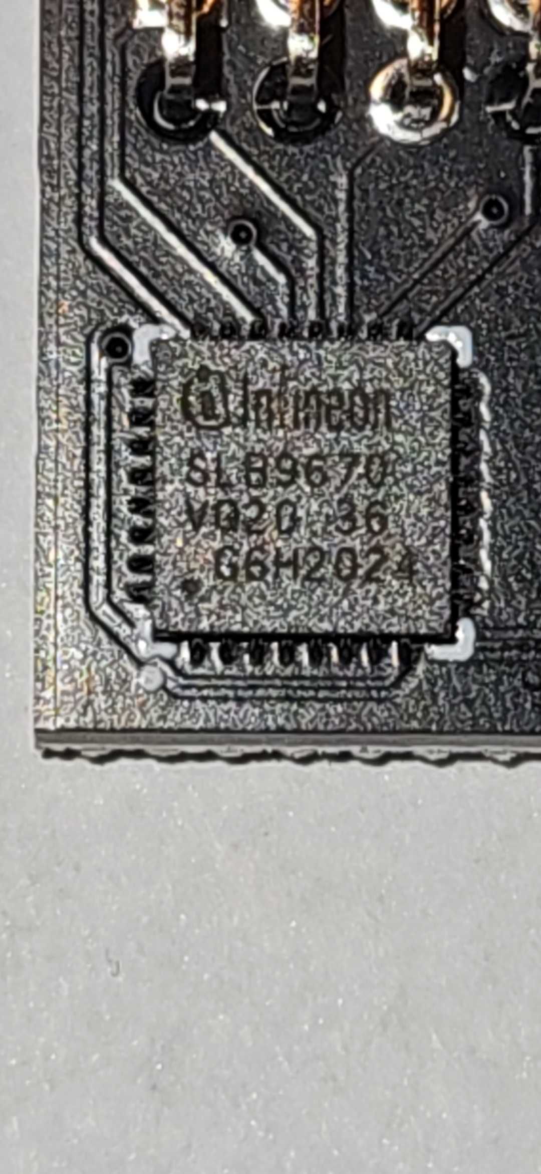 Moduł TPM2.0 MSI Windows 11 chip Infineon Optiga