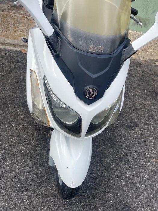 SYM GTS 125 motor gripado