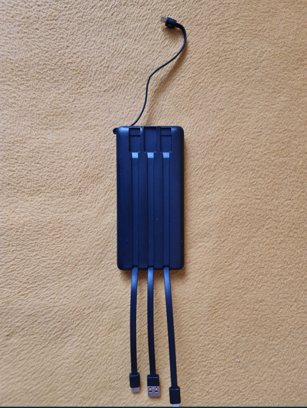 powerbank VEEKTOMX VT101 z wbudowanymi kablami  1000 mAh