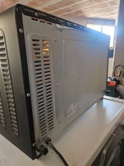 Mini-forno BECKEN BMO4134 c/ capacidade: 46 L - 1800 W