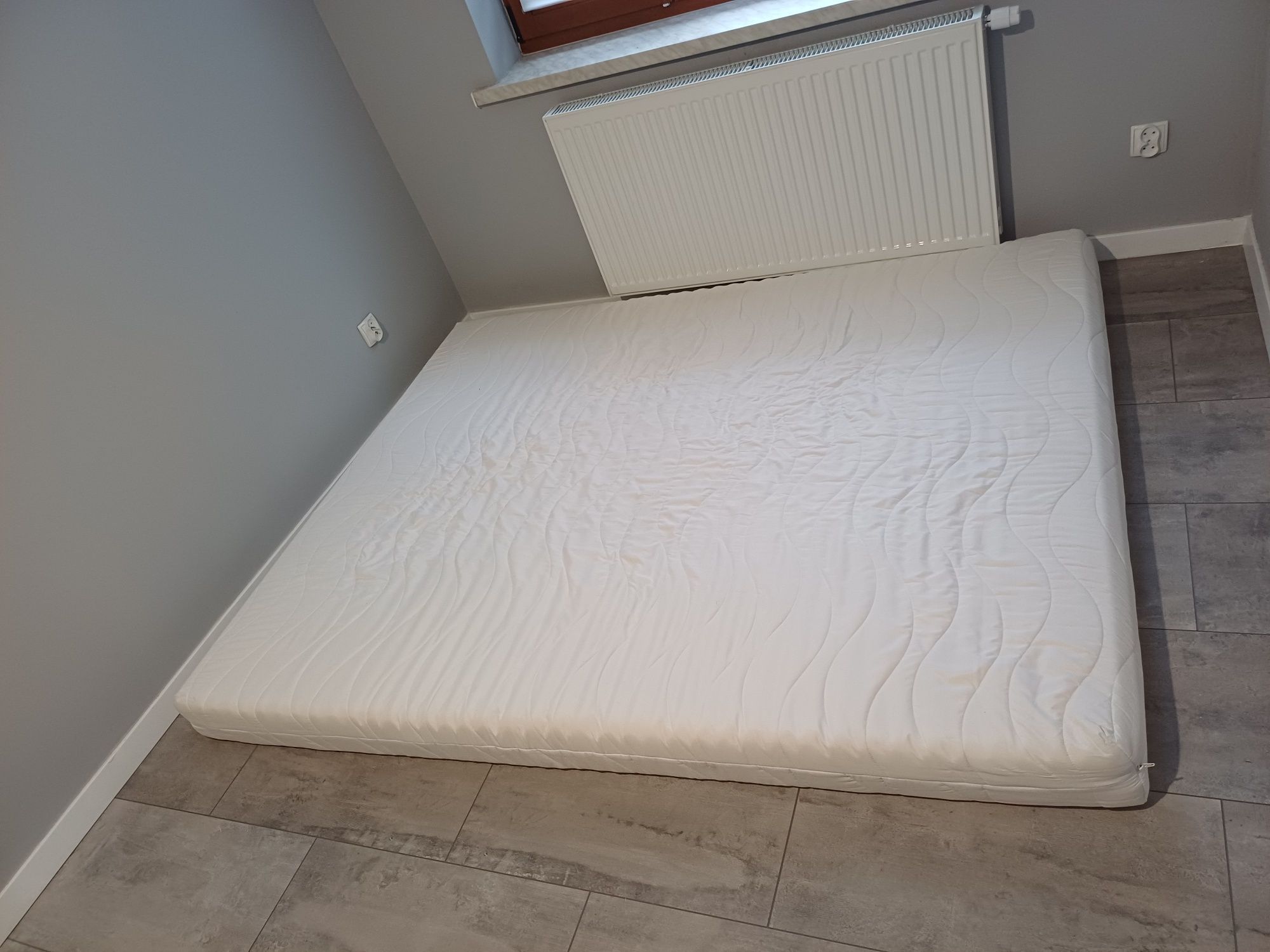 Materac piankowy 7-strefowy H2/H3 160x200x16 cm