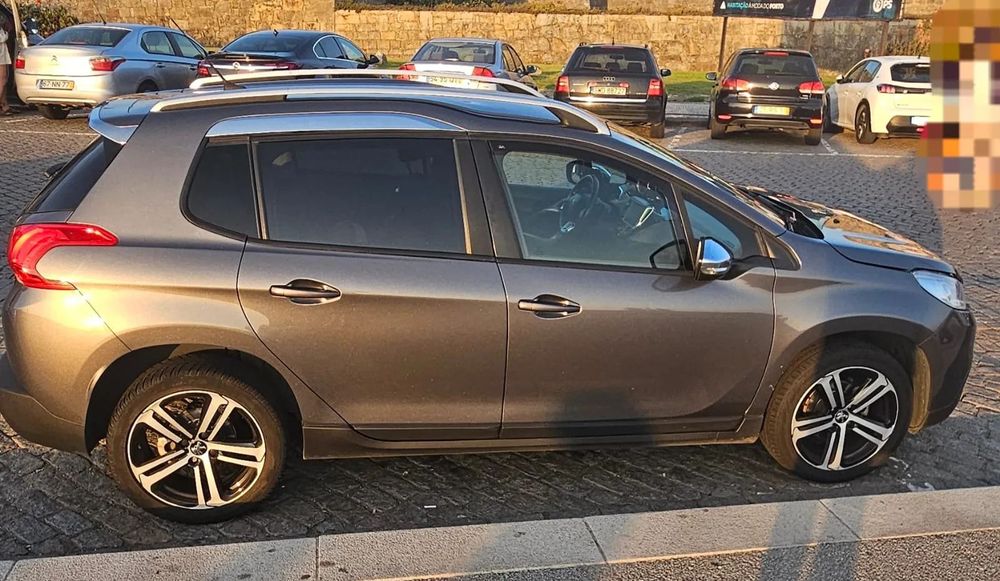 Peugeot 2008 1.6 BlueHDi Style