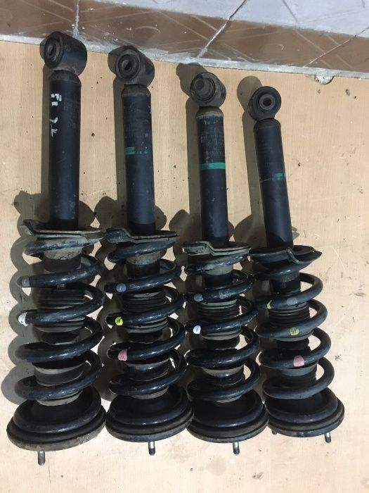 Амортизатор Пружина Стойка Mitsubishi Pajero Wagon III IV Паджеро 3 4