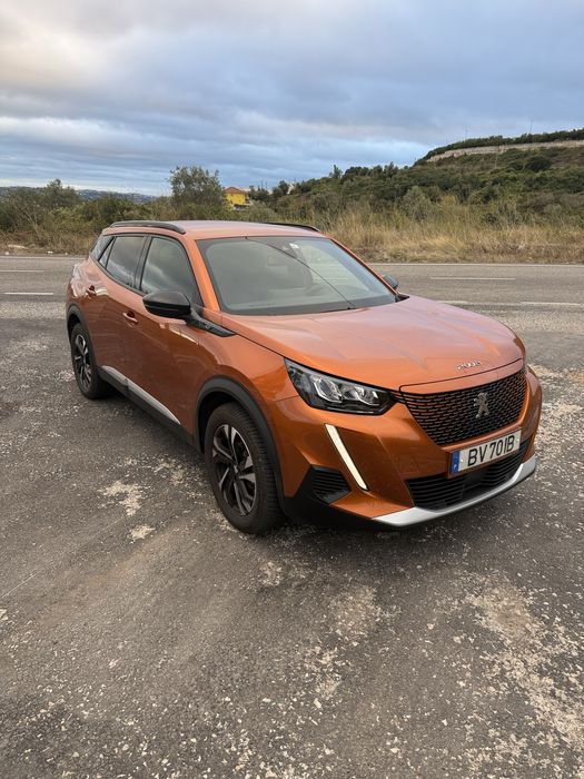Aluguer TVDE peugeot e-2008