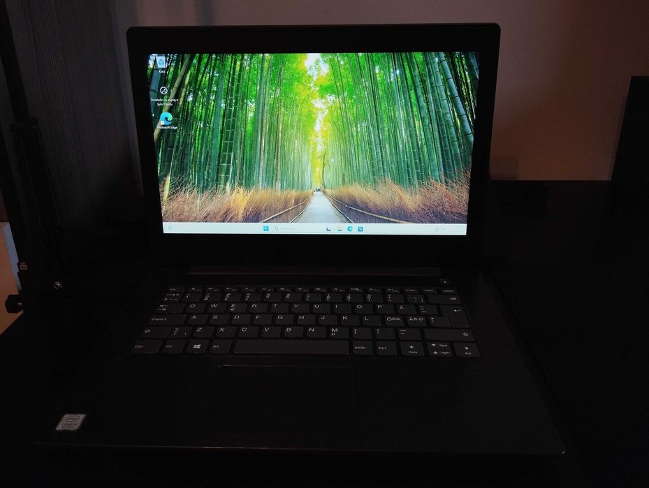 Laptop LENOVO Intel Core i5-8250U, 20GB RAM DDR4, 256GB SSD NVME