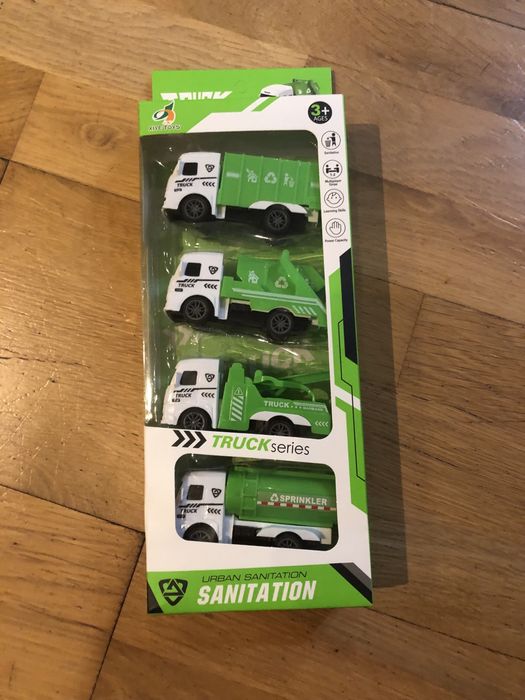 Komplet samochodzików eko