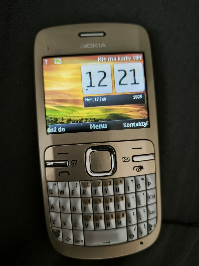 Nokia C3-00 złota