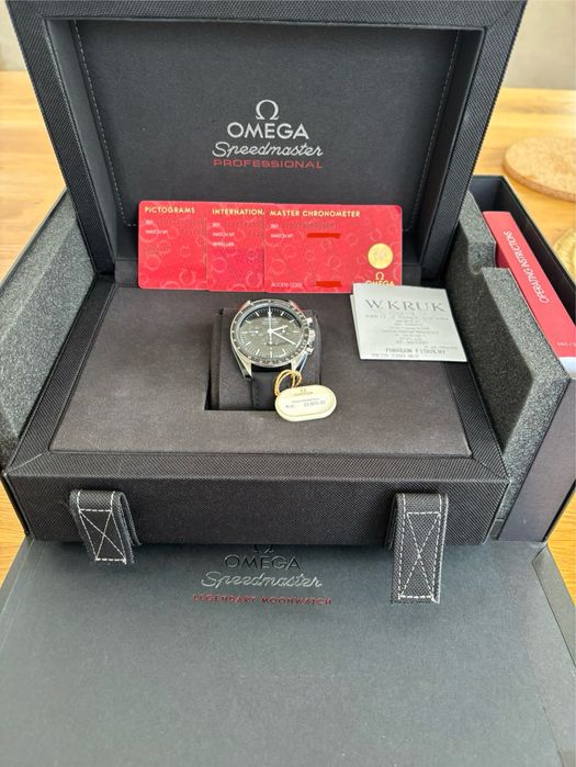 Omega Speedmaster Moonwatch 3861 Hesalite