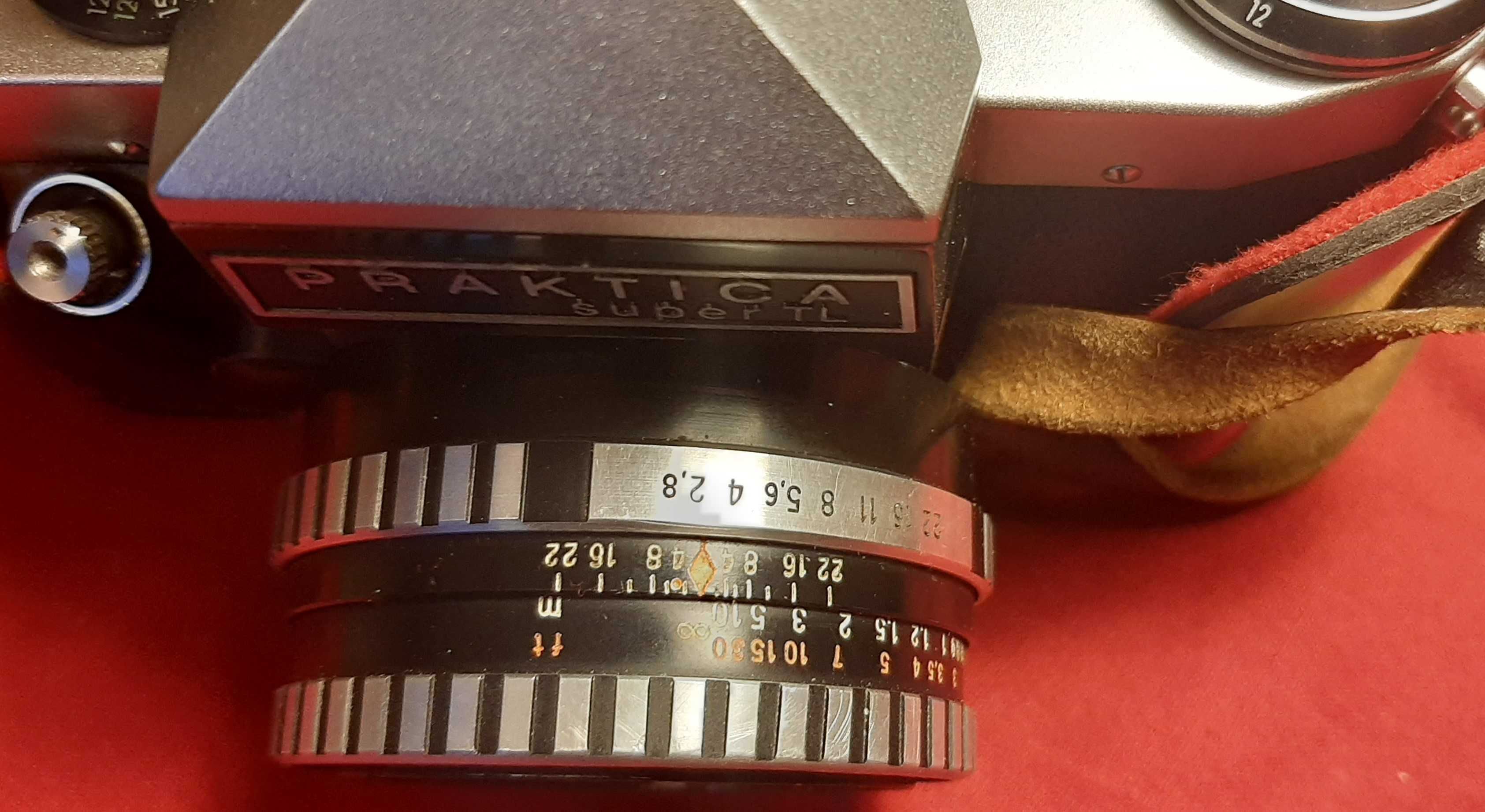 Aparat Fotograficzny PRAKTICA SUPER TL z obiektywem JENA