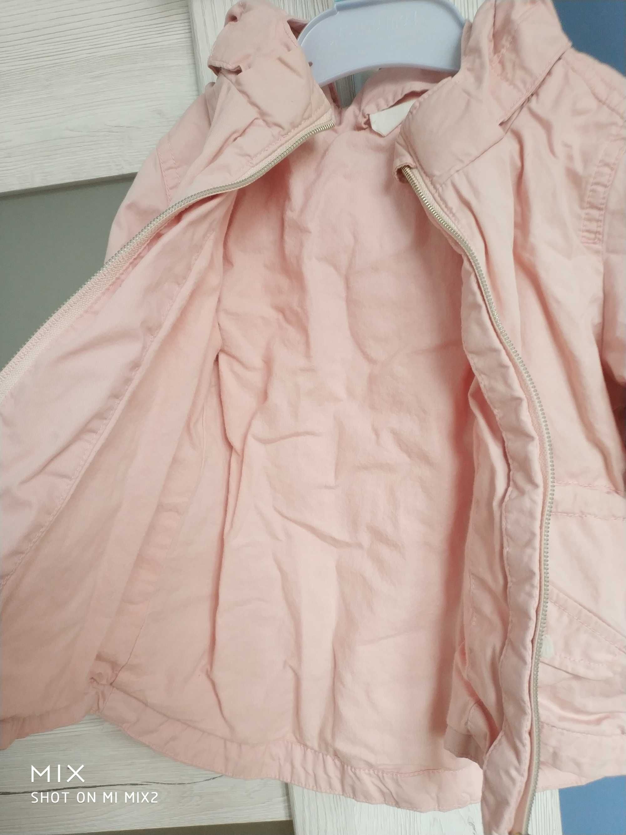 Śliczna różowa kurtka z kapturem H&M