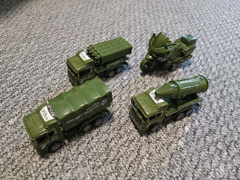 Набор военной техники машинки инерционные