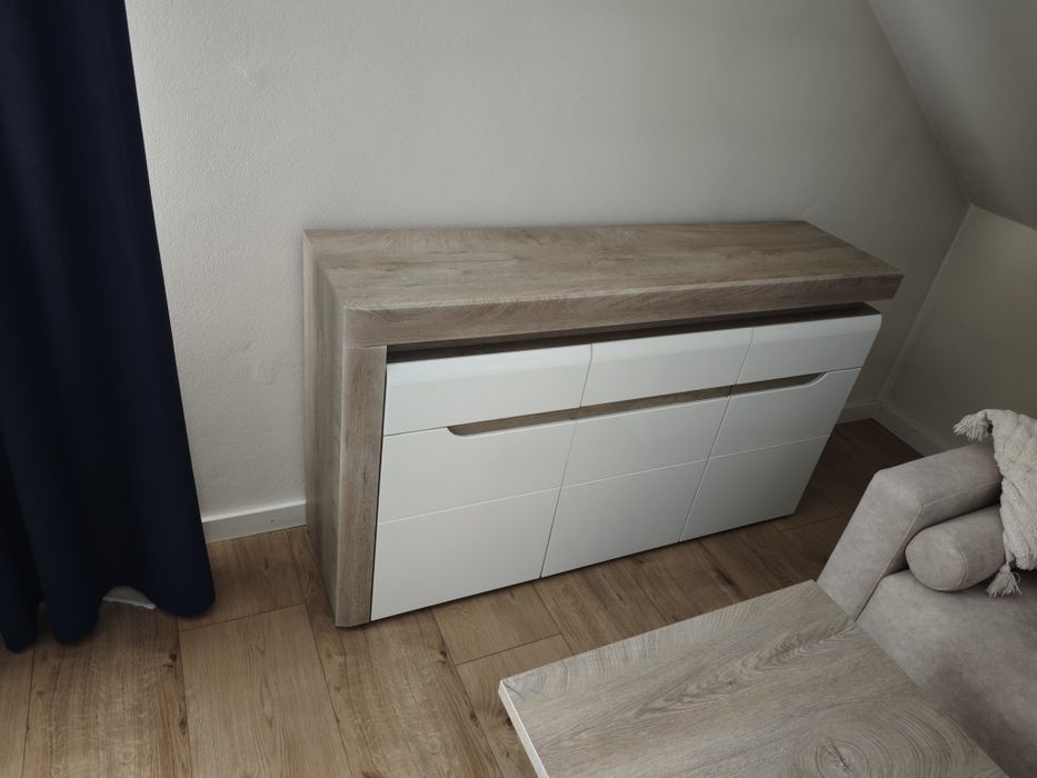 Zestaw mebli stół komoda szafka rtv
