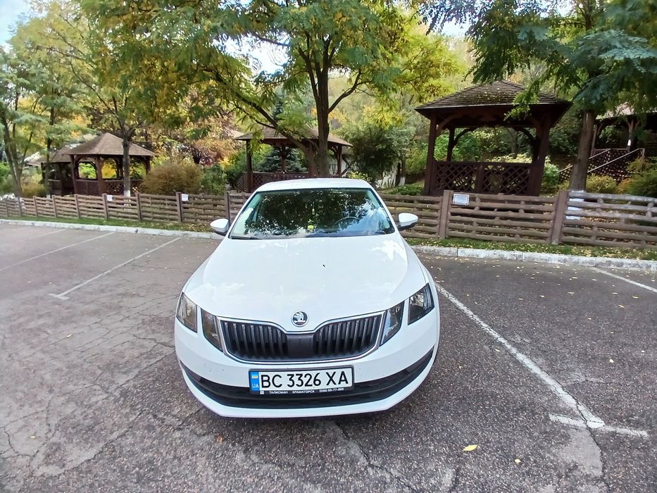 Шкода Октавия  2019г. А7  1.6л