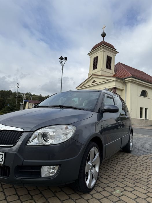 Skoda roomster scout/swietny stan/ niski przebieg/dwa kpl kol.